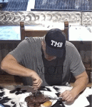 098E74E4-3666-4E6E-9B62-26C81FCB9F2D.gif