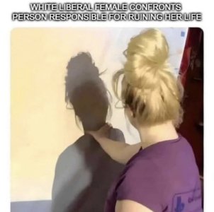 GqJOSMWWIAAzV4w.jpeg