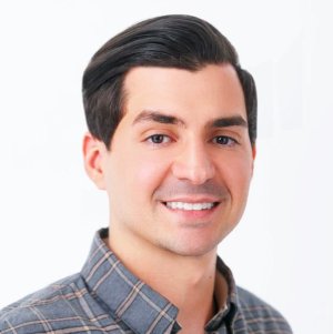 Joe_Headshot-e1660861809174.jpg