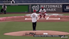 5EC33A42-669E-4DA2-A581-1C729B162402.gif