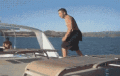 run fail-boat.gif